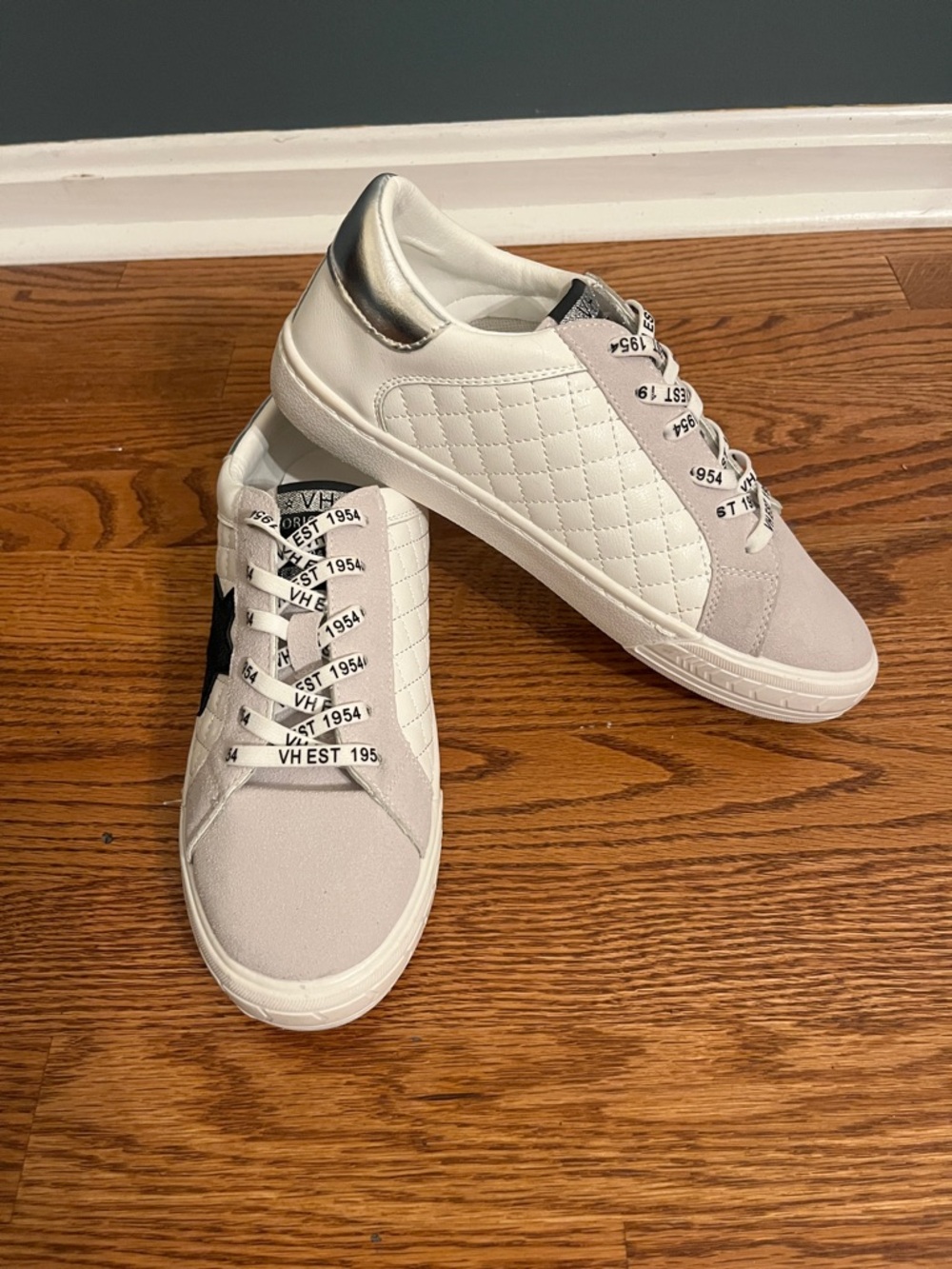 Vintage Havana Sneakers size 8